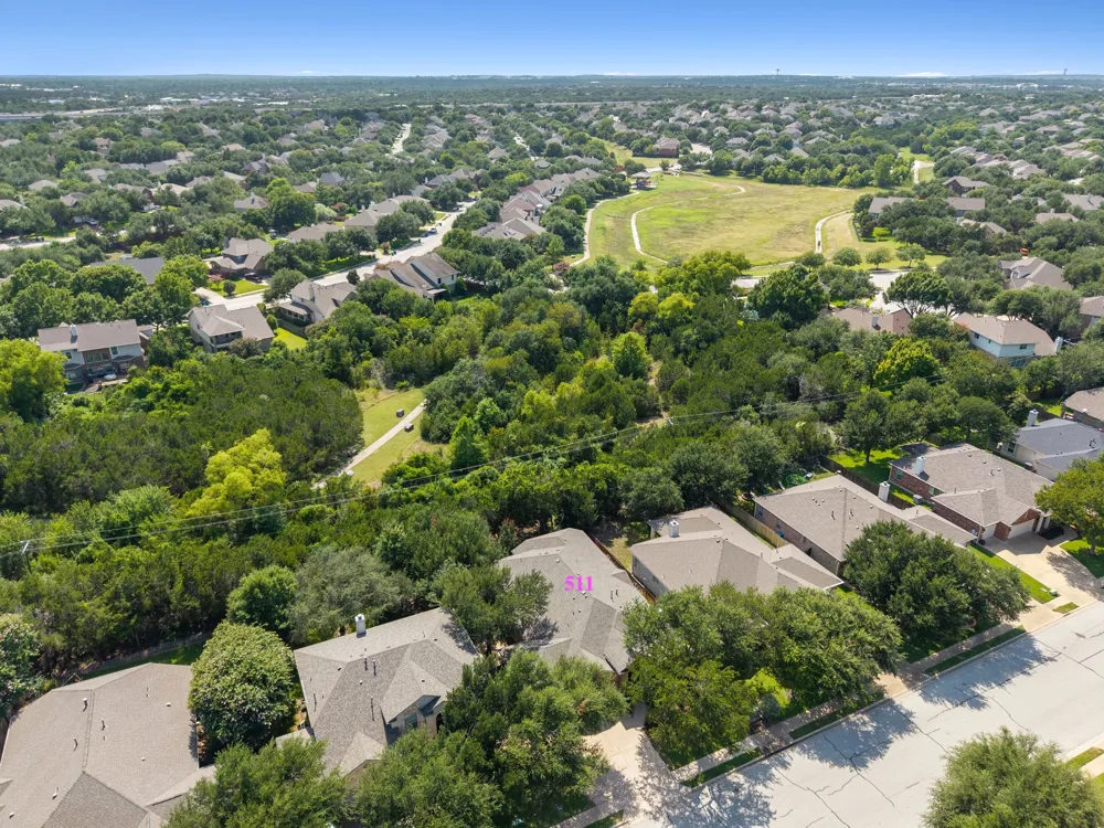 511 Mandarin Flyway Cedar Park, TX 78613