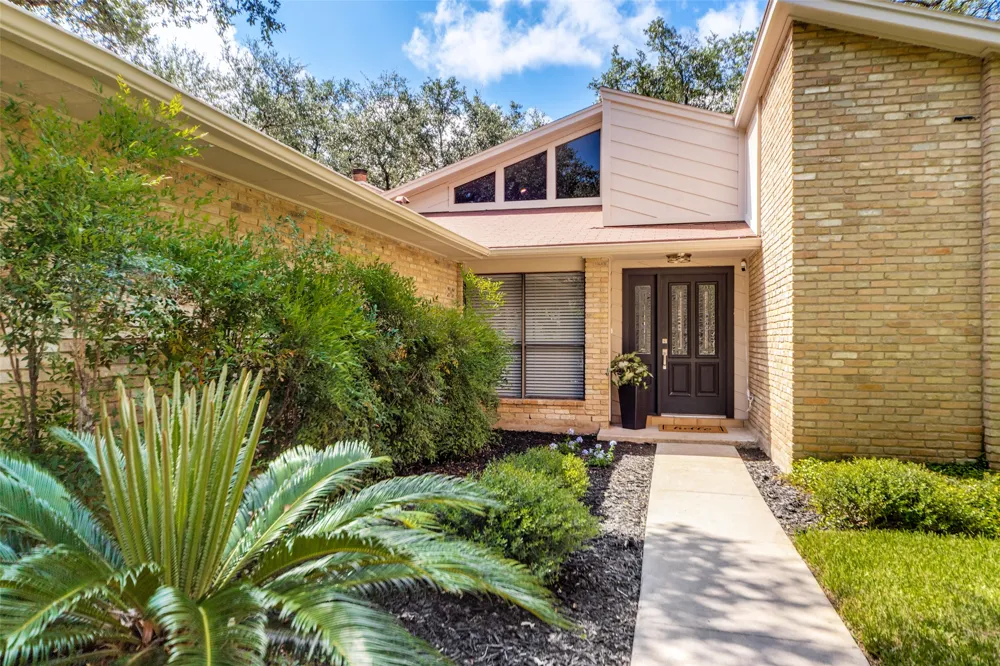 4258 Tall Elm Woods San Antonio, TX 78249