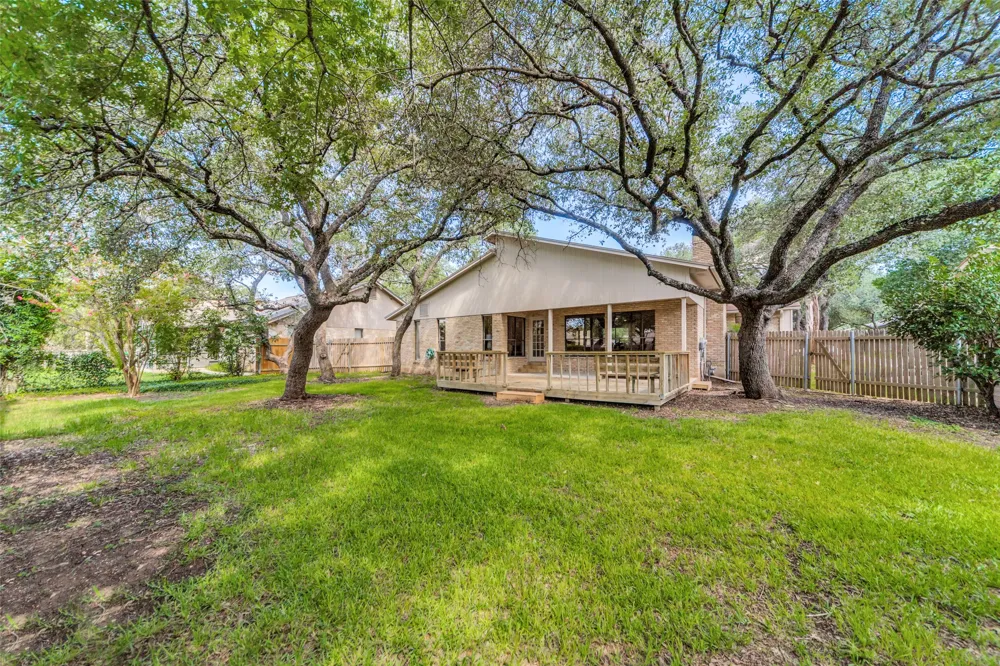 4258 Tall Elm Woods San Antonio, TX 78249