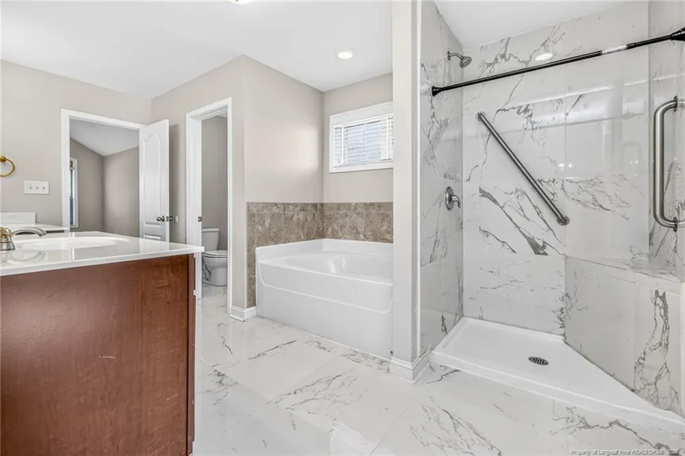 122 Wedgefield Drive Raeford, NC 28376