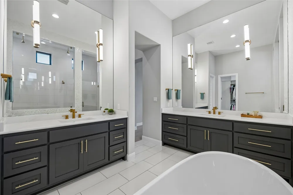2421 Bel Paese Bend Leander, TX 78641