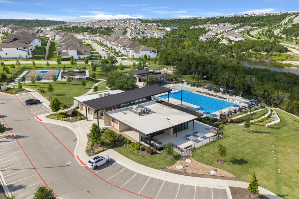 2421 Bel Paese Bend Leander, TX 78641