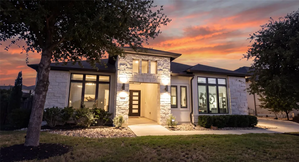 2421 Bel Paese Bend Leander, TX 78641