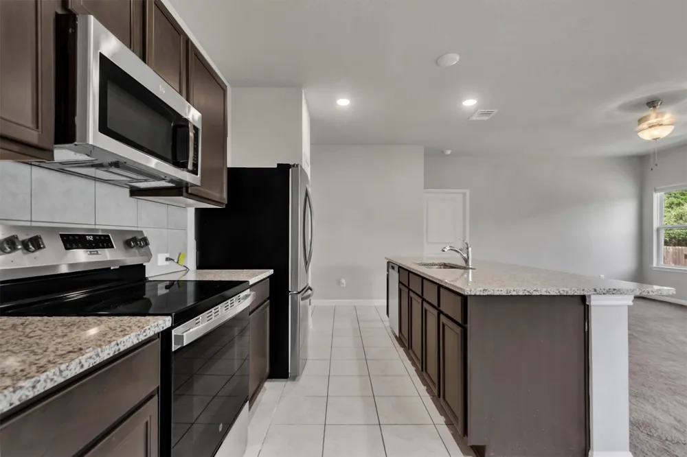 513 Lucky Avenue Bertram, TX 78605