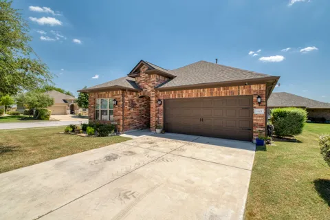 3301 Donatello Cove