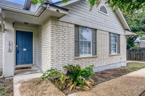 1910 Ireland Drive