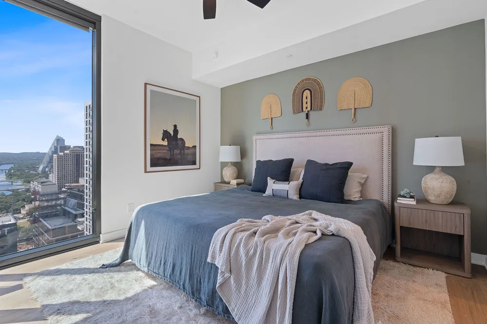 84 East Avenue #2610 Austin, TX 78701