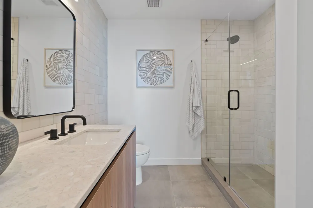84 East Avenue #2610 Austin, TX 78701