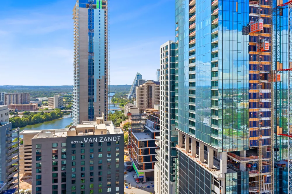84 East Avenue #2610 Austin, TX 78701