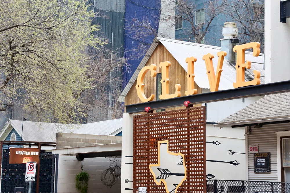 84 East Avenue #2610 Austin, TX 78701