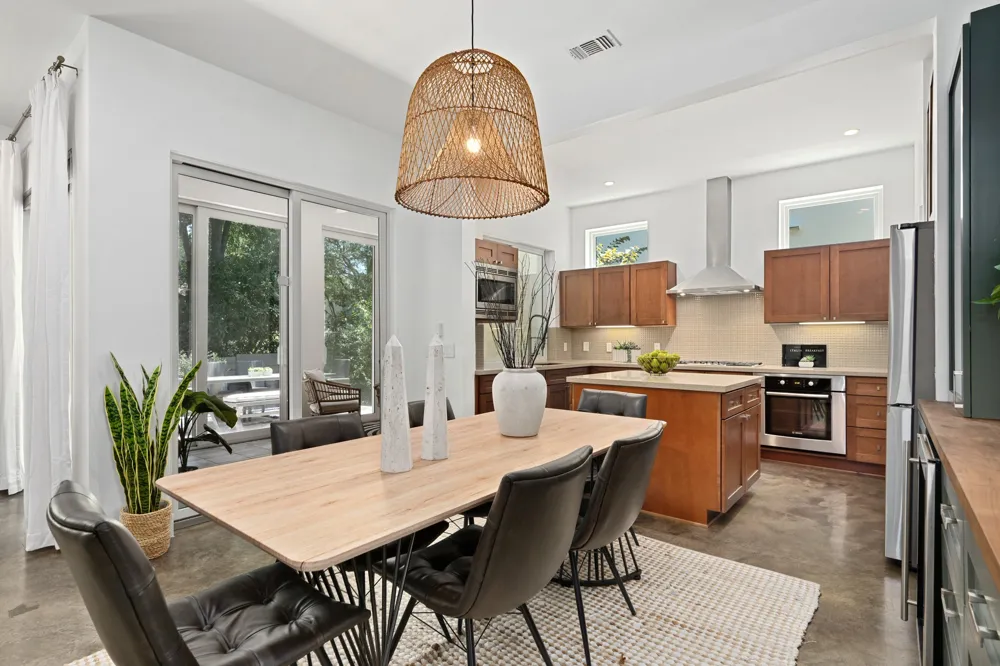 1303 Azie Morton Road #10 Austin, TX 78704