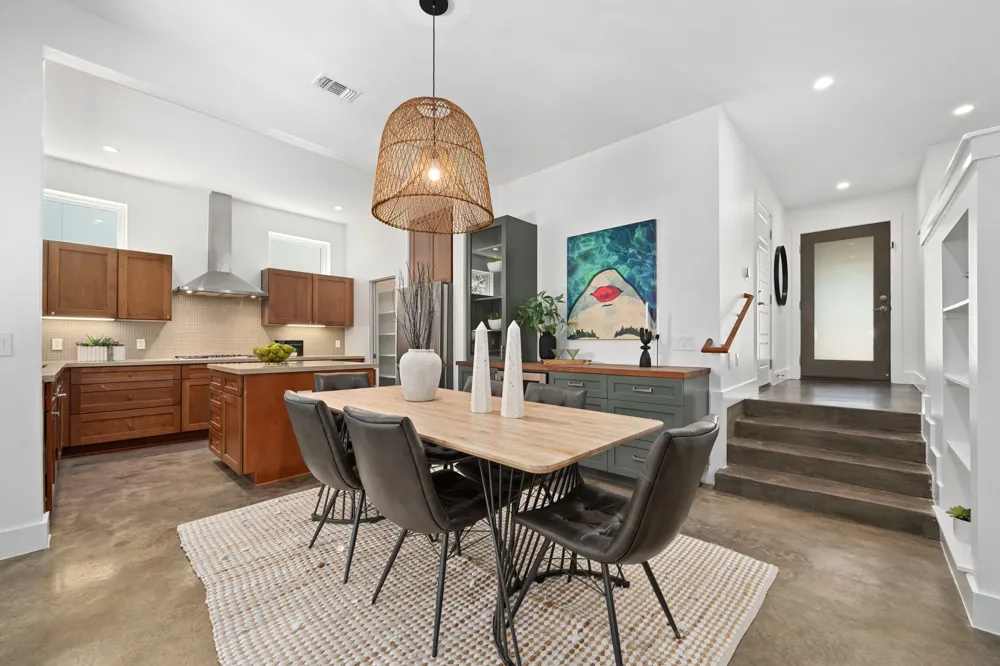 1303 Azie Morton Road #10 Austin, TX 78704