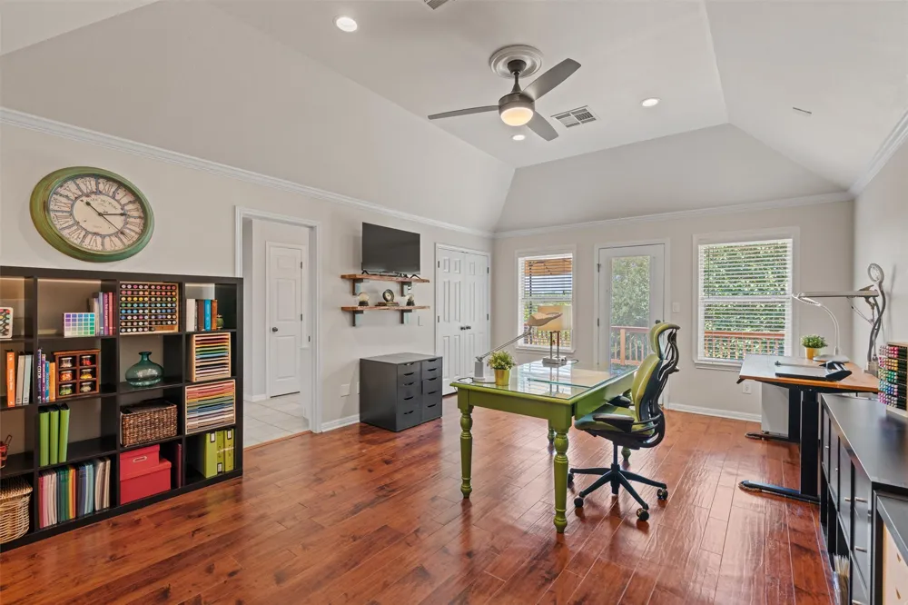 2605 Shire Ridge Drive Austin, TX 78732