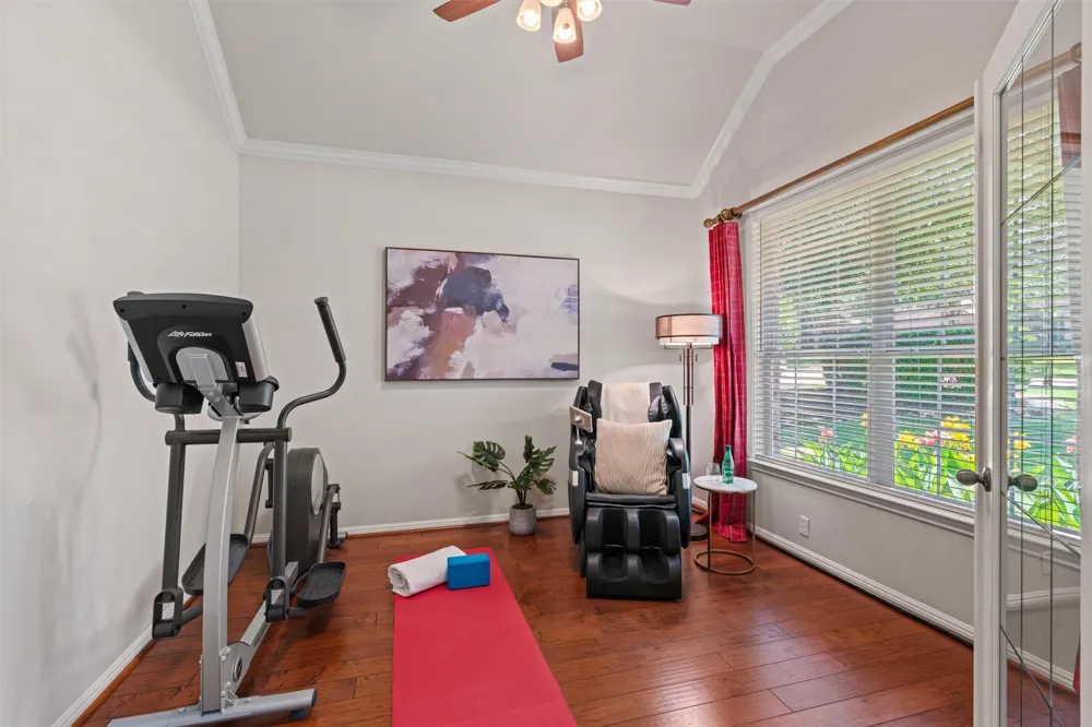 2605 Shire Ridge Drive Austin, TX 78732