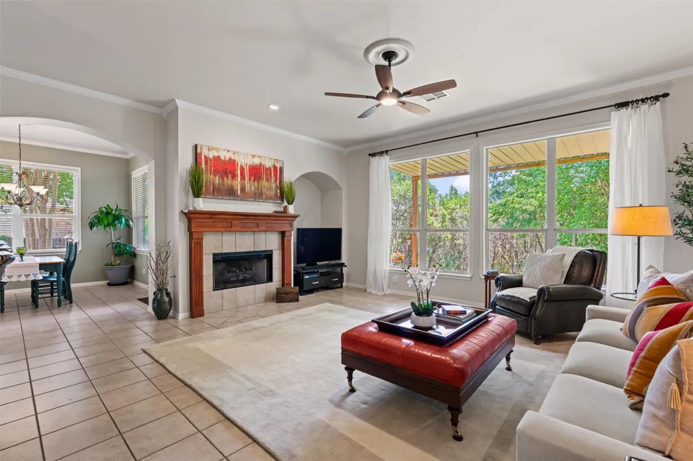 2605 Shire Ridge Drive Austin, TX 78732