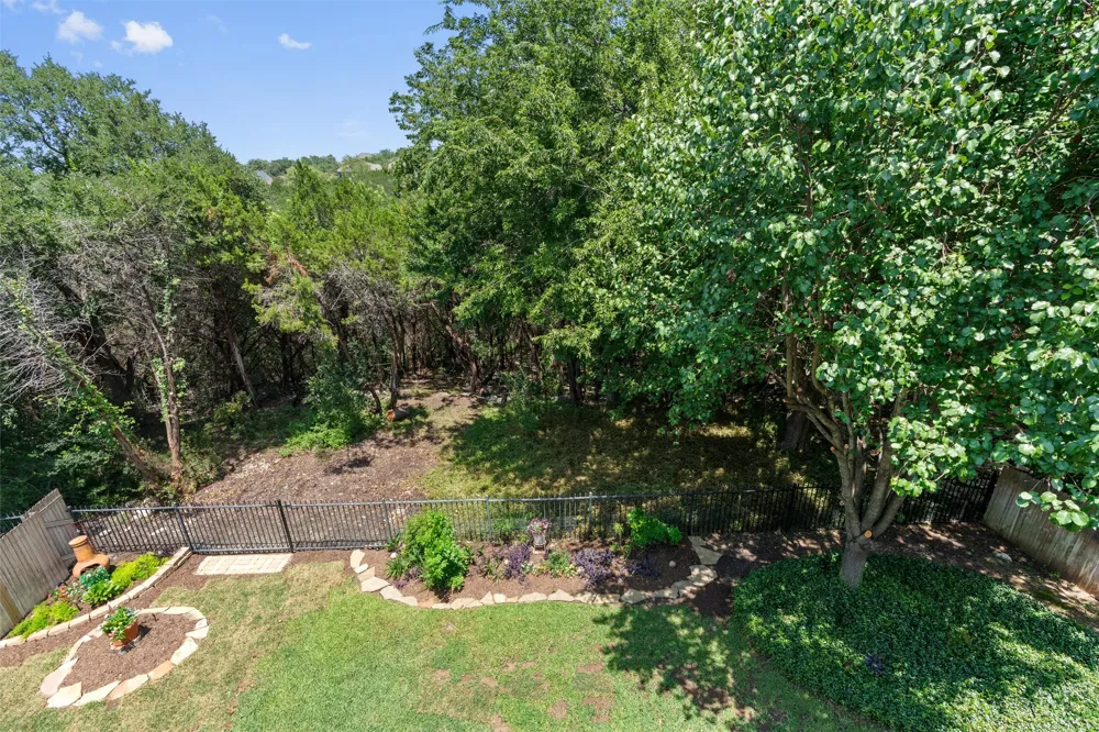 2605 Shire Ridge Drive Austin, TX 78732