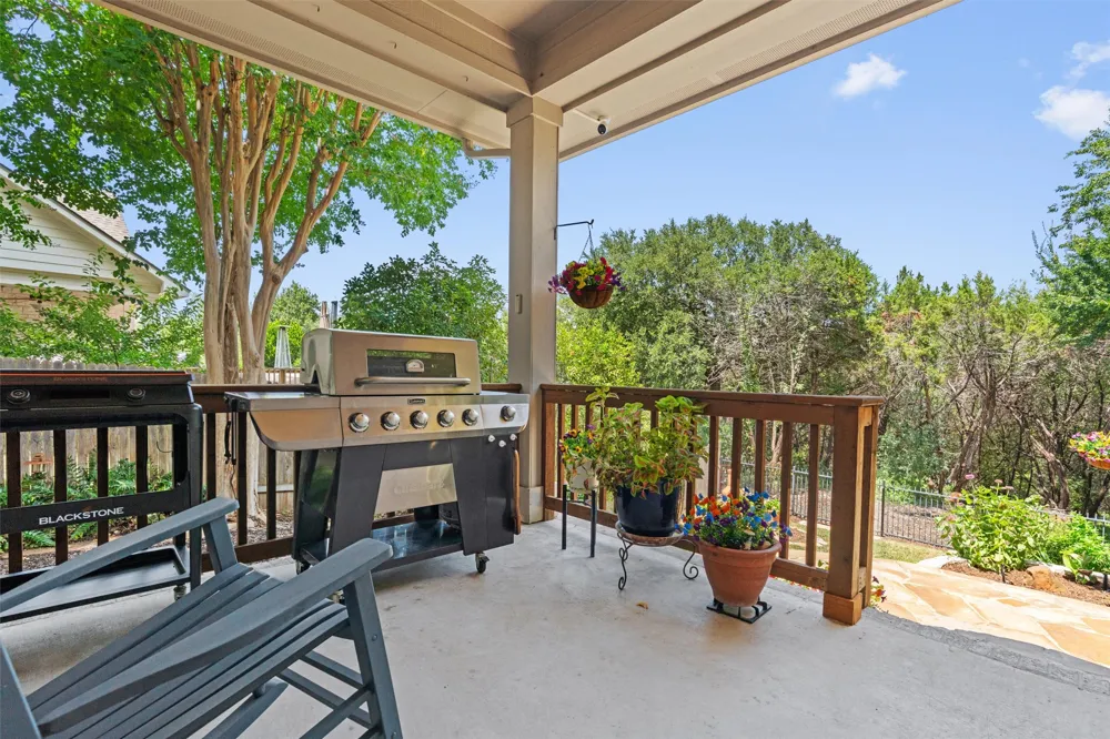 2605 Shire Ridge Drive Austin, TX 78732