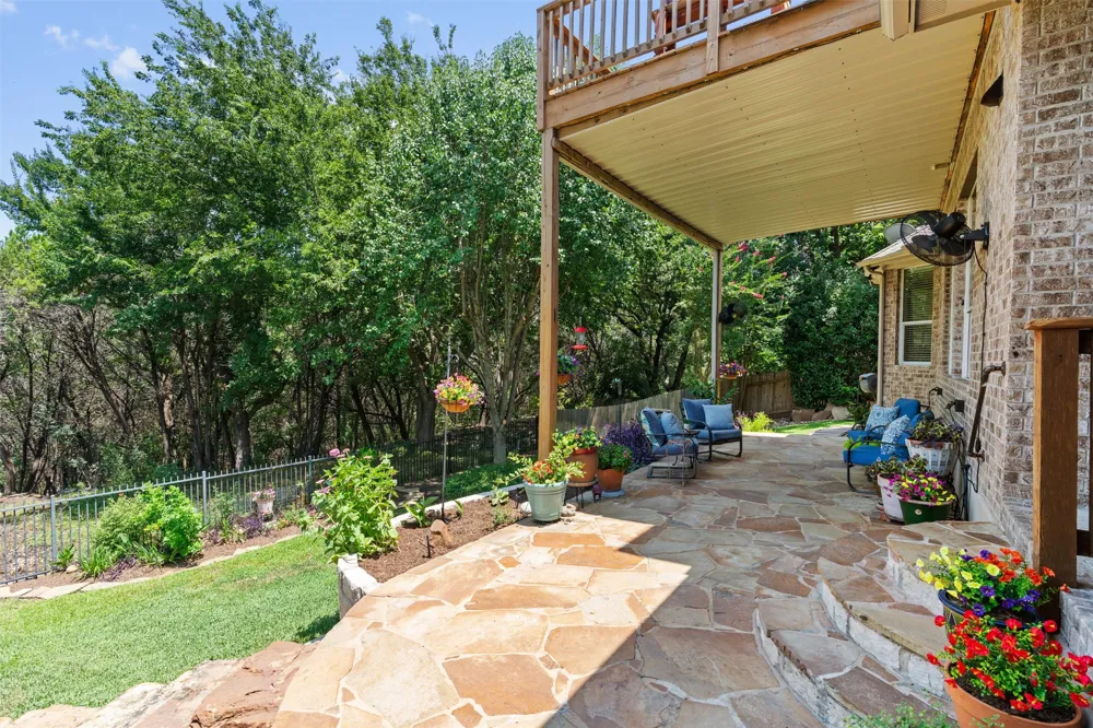 2605 Shire Ridge Drive Austin, TX 78732