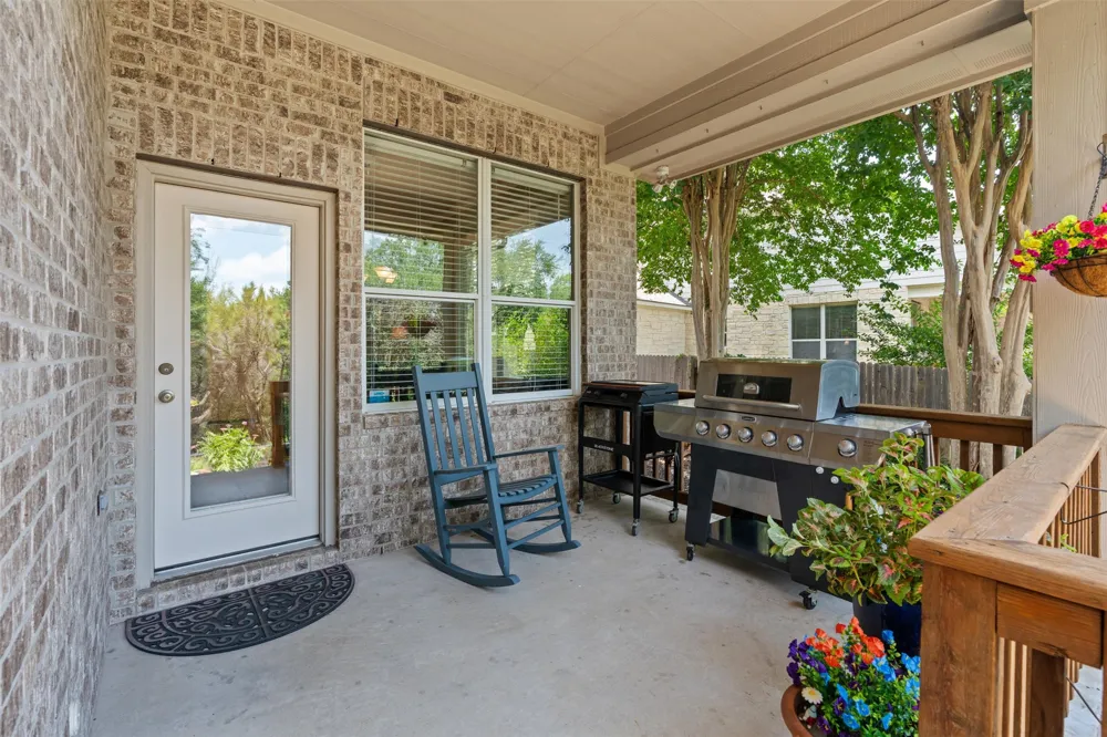 2605 Shire Ridge Drive Austin, TX 78732