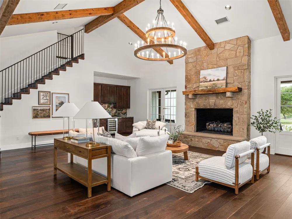 862 Grape Creek Road Fredericksburg, TX 78624