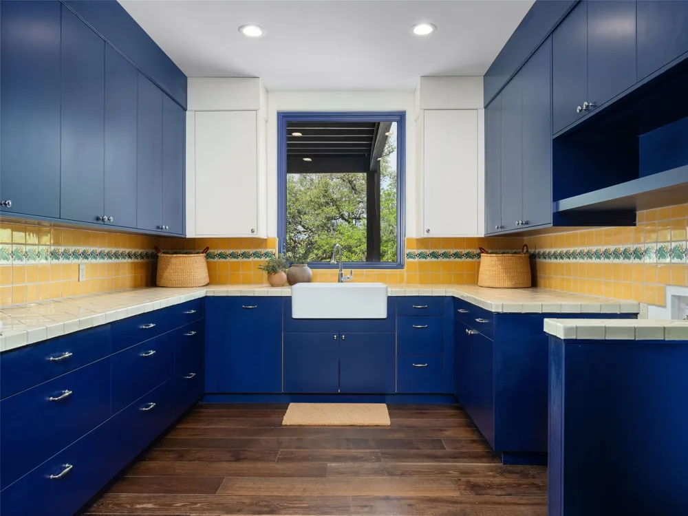 862 Grape Creek Road Fredericksburg, TX 78624