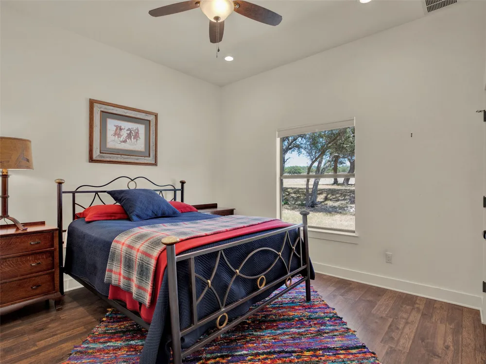 862 Grape Creek Road Fredericksburg, TX 78624