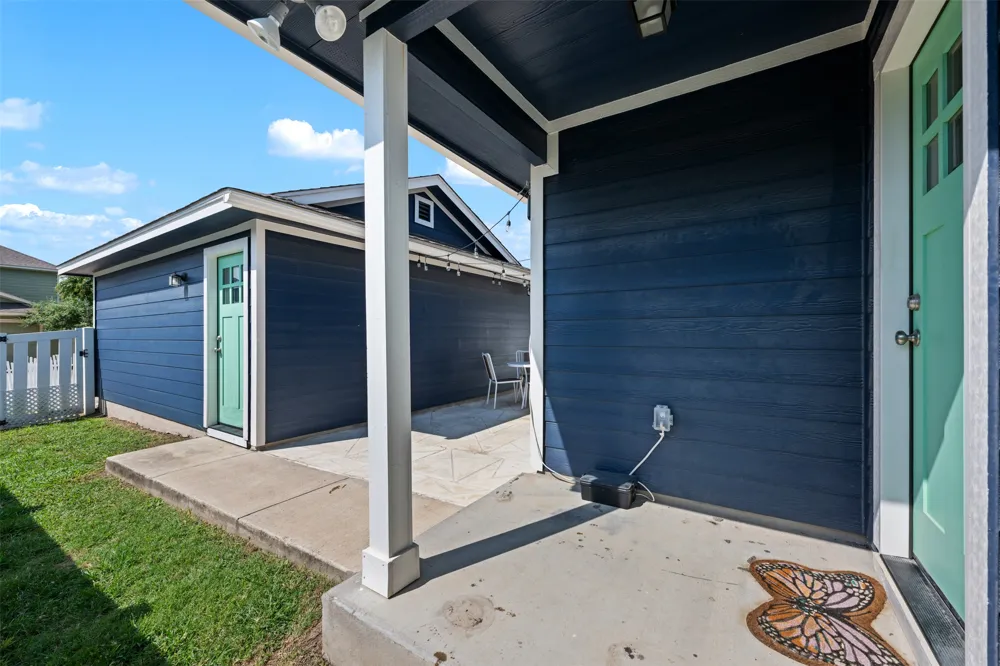 924 Lost Pines Lane Cedar Park, TX 78613