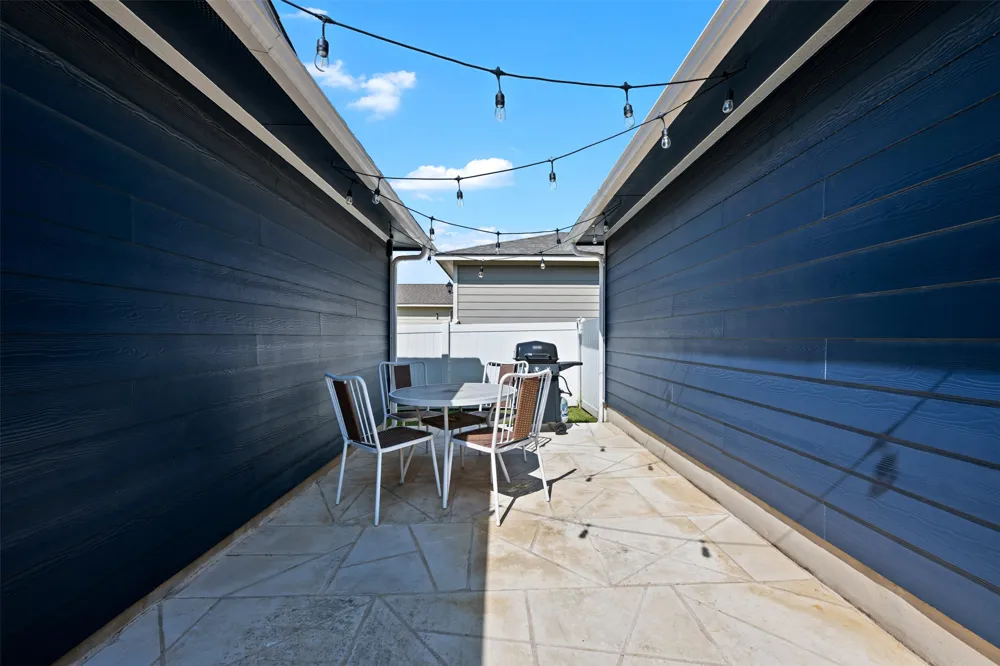 924 Lost Pines Lane Cedar Park, TX 78613