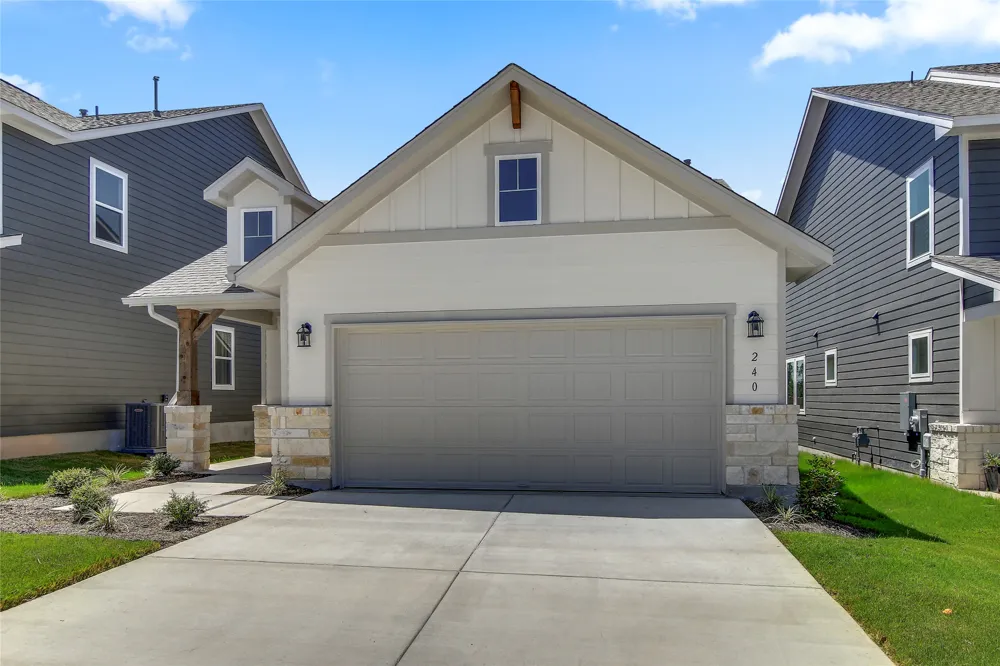 240 Denali Way Dripping Springs, TX 78620