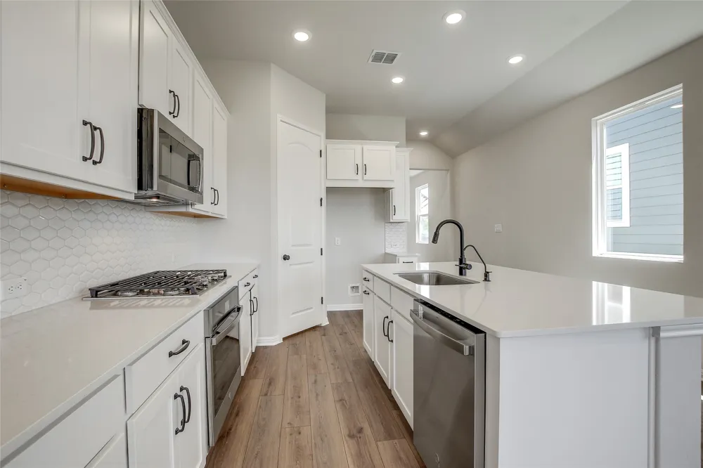 240 Denali Way Dripping Springs, TX 78620
