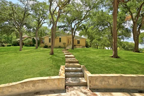 295 OAK CREEK CIRCLE