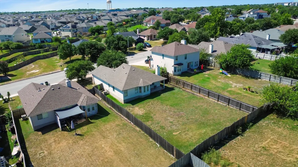 411 Estate Drive Hutto, TX 78634