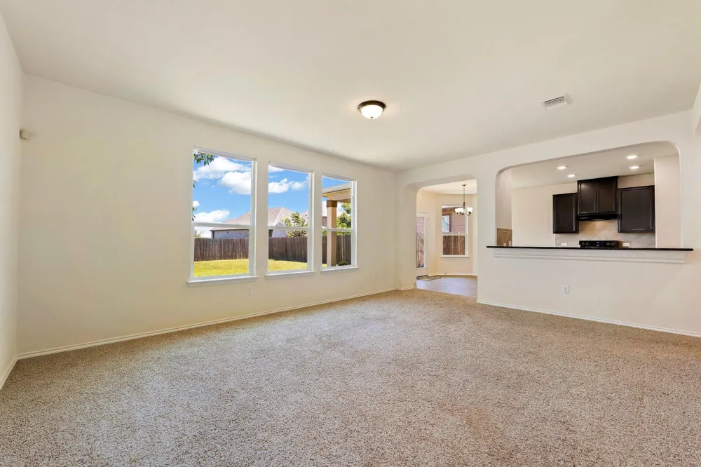 12917 Stoney Ridge Bend Del Valle, TX 78617
