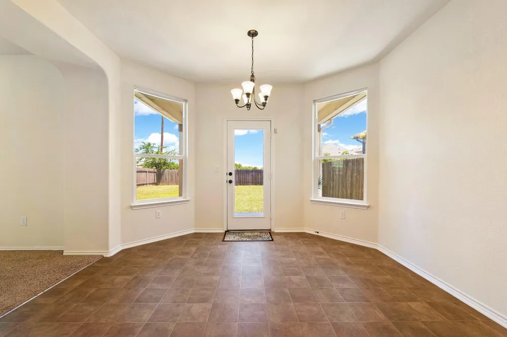 12917 Stoney Ridge Bend Del Valle, TX 78617