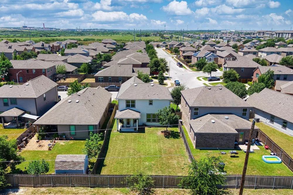 12917 Stoney Ridge Bend Del Valle, TX 78617