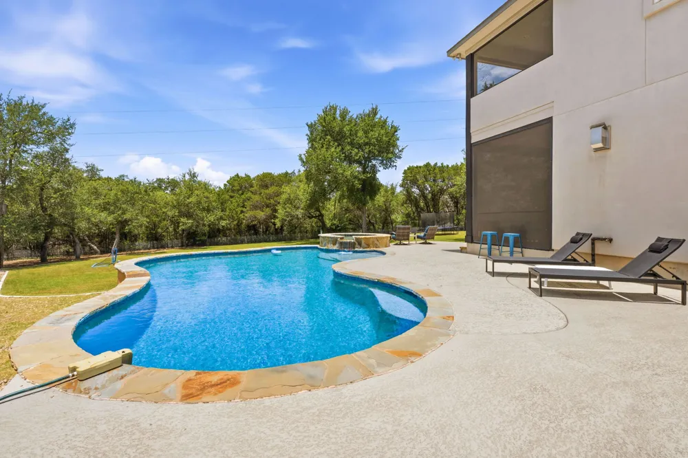 7124 Calpe Drive Austin, TX 78739