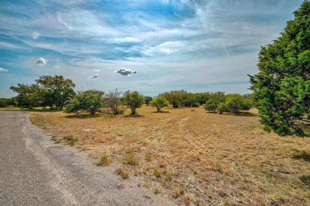 107 Cap Rock Horseshoe Bay, TX 78657