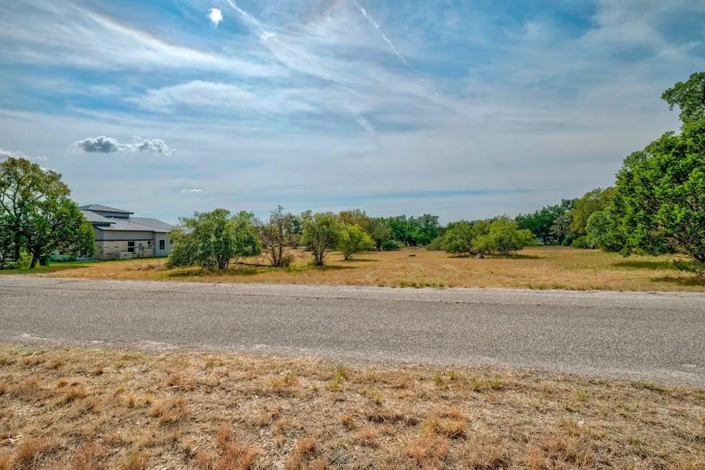 107 Cap Rock Horseshoe Bay, TX 78657
