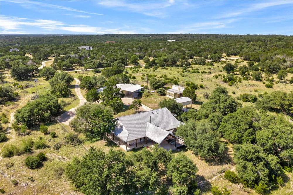 150 Pecan 2 Florence, TX 76527