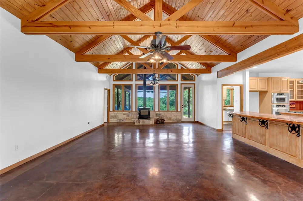 150 Pecan 2 Florence, TX 76527