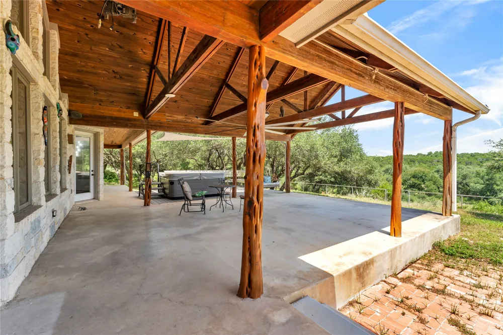 150 Pecan 2 Florence, TX 76527