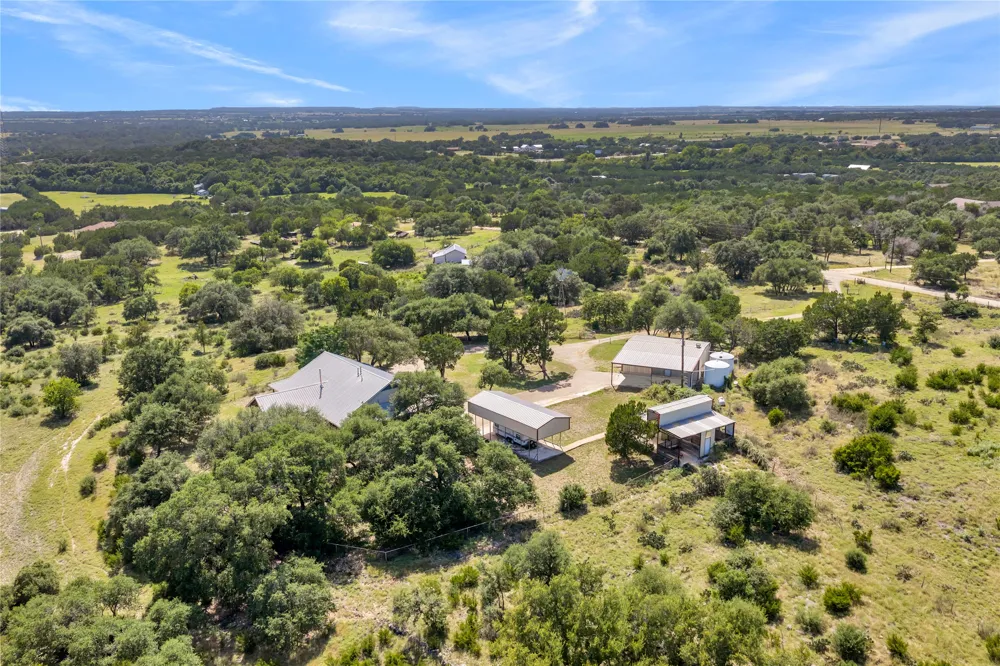 150 Pecan 2 Florence, TX 76527