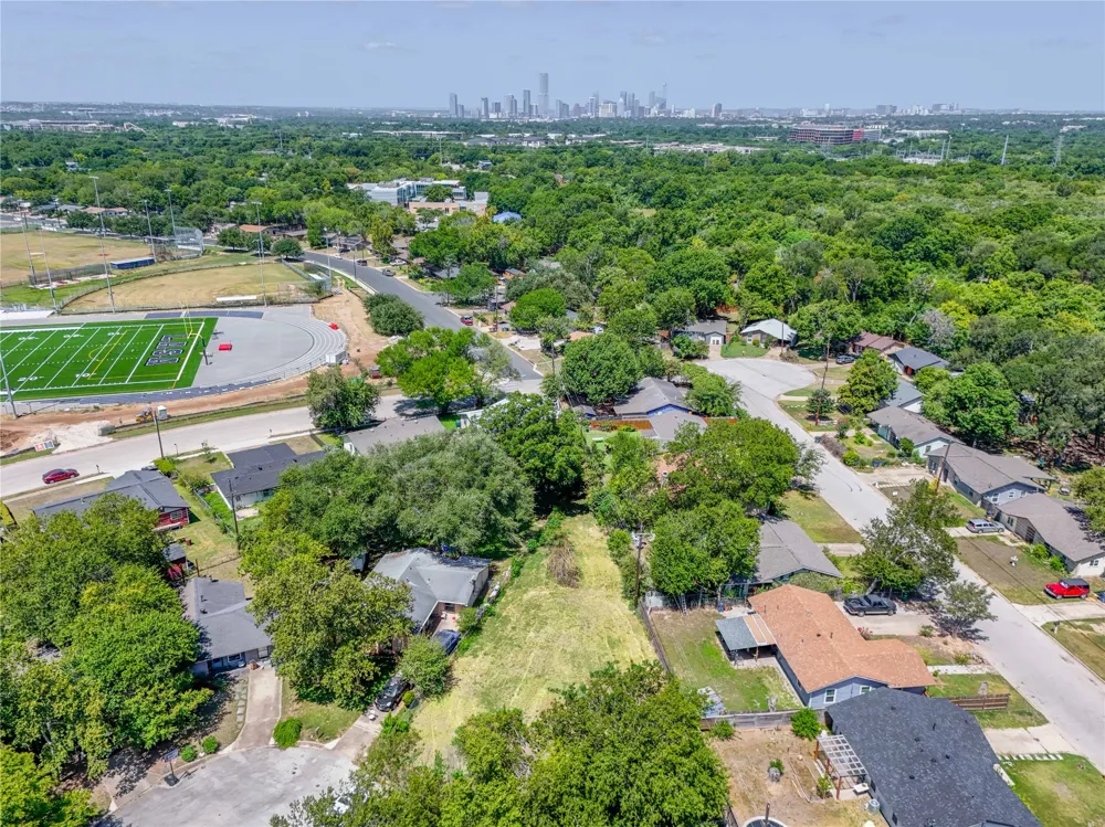 6200 Stiles Cove Austin, TX 78721