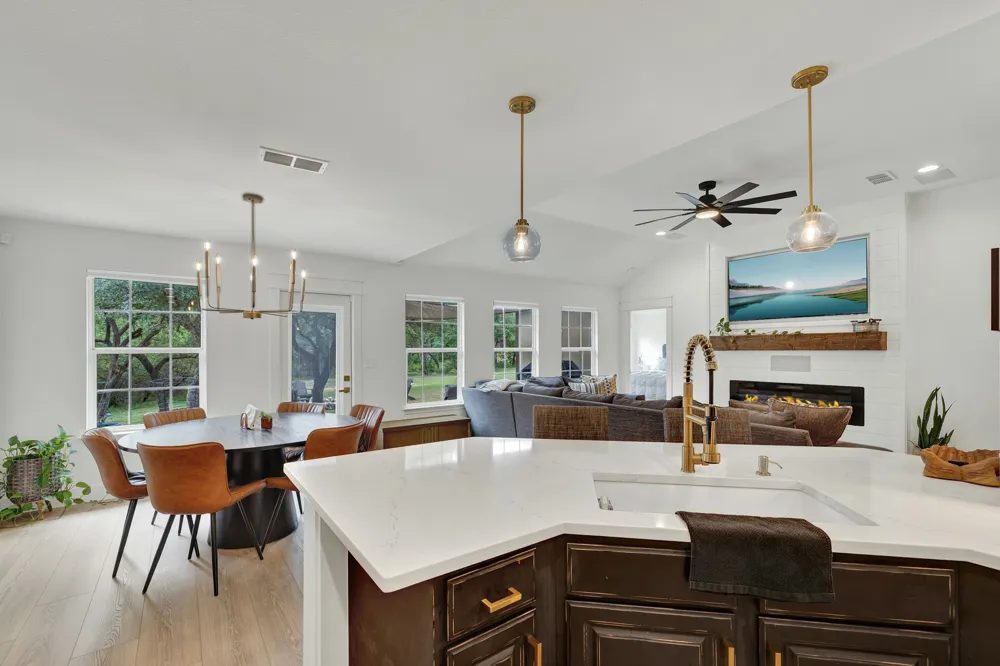 1100 Yaupon Drive Fischer, TX 78623