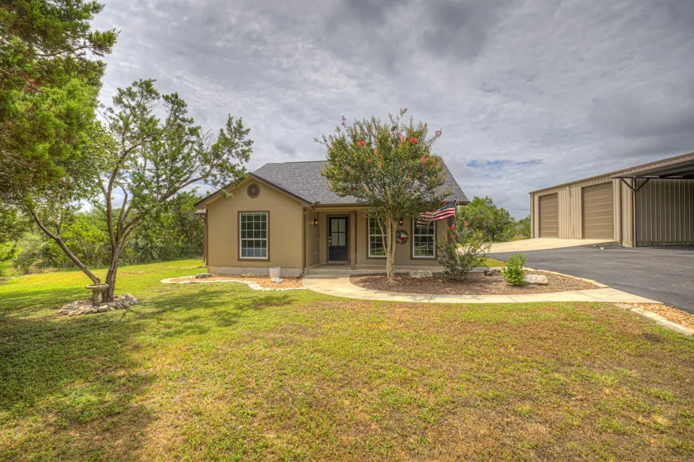 1100 Yaupon Drive Fischer, TX 78623