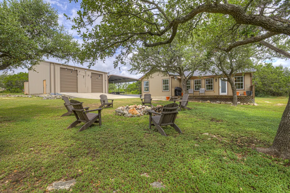 1100 Yaupon Drive Fischer, TX 78623