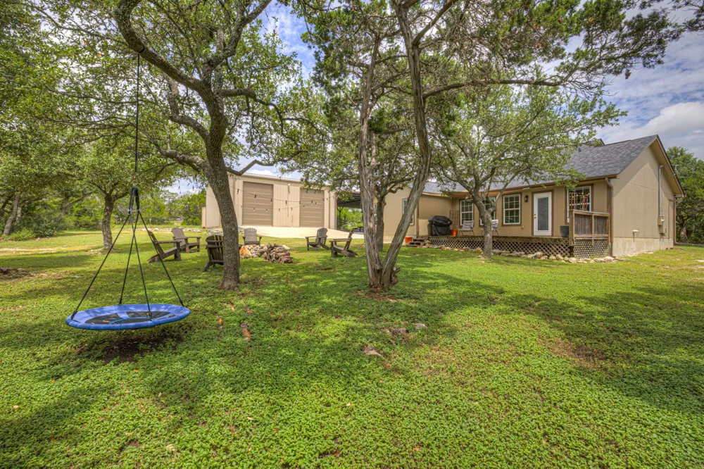 1100 Yaupon Drive Fischer, TX 78623
