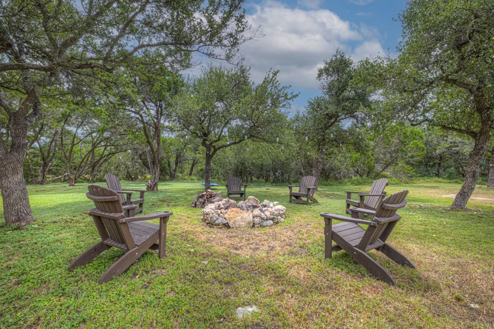 1100 Yaupon Drive Fischer, TX 78623