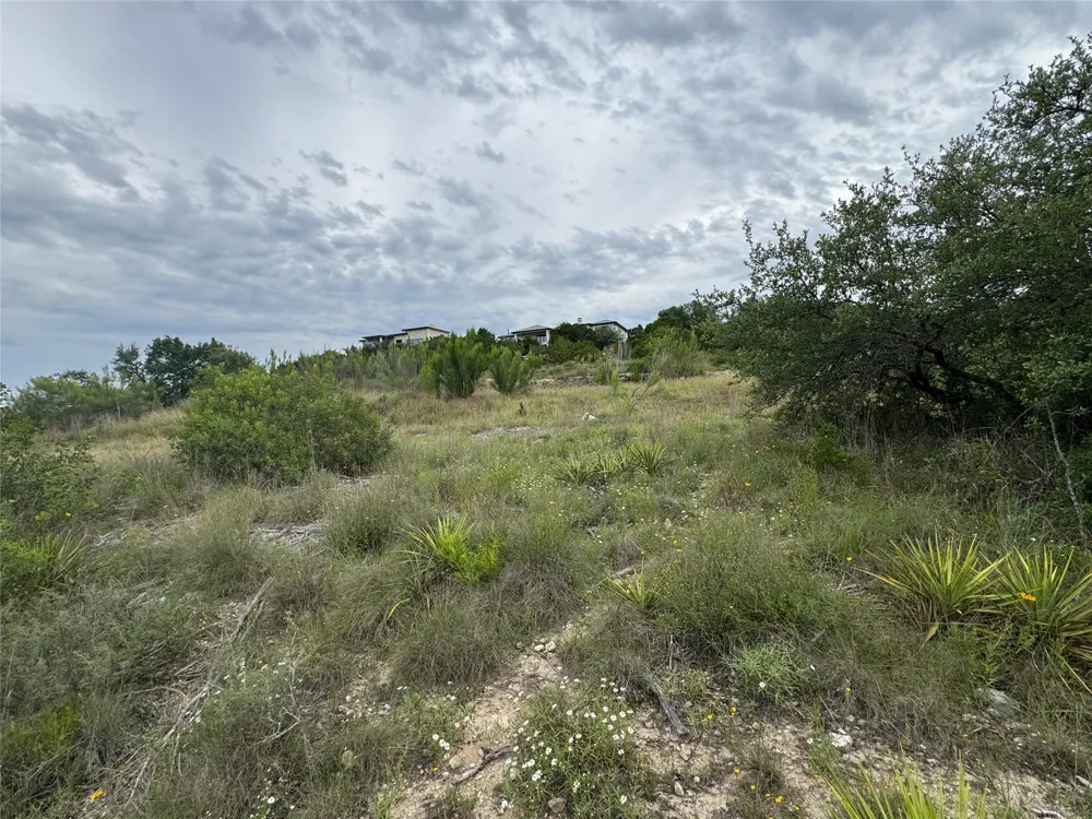 5103 Weletka Drive Austin, TX 78734
