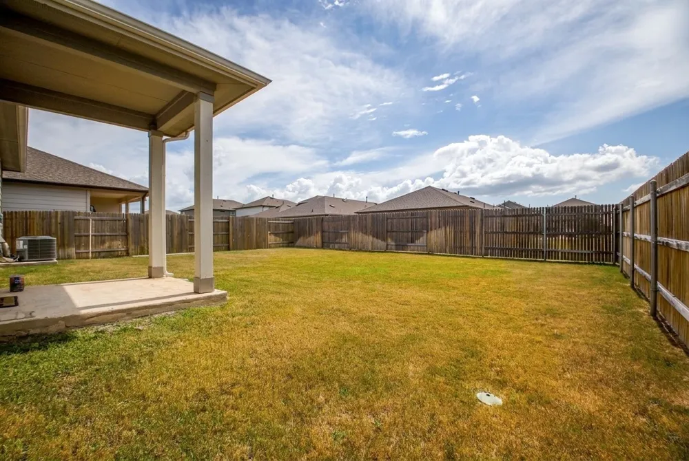 102 Rainmaker Cove Bastrop, TX 78602
